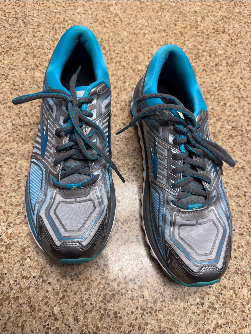 Brooks Glycerin G13 Women’s Gray and Teal Running Shoes